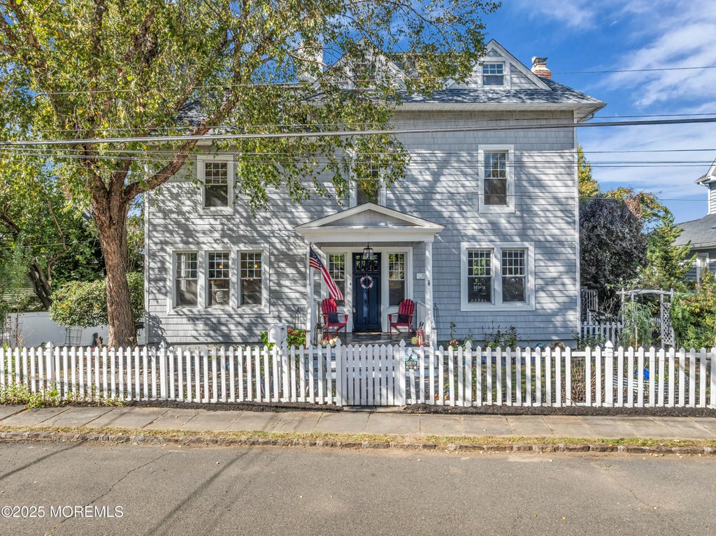 23 6th Avenue, Atlantic Highlands