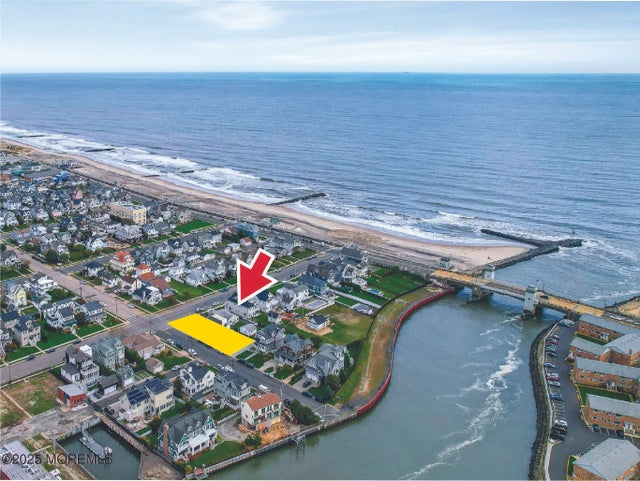 100 1st Avenue, Avon-by-the-sea