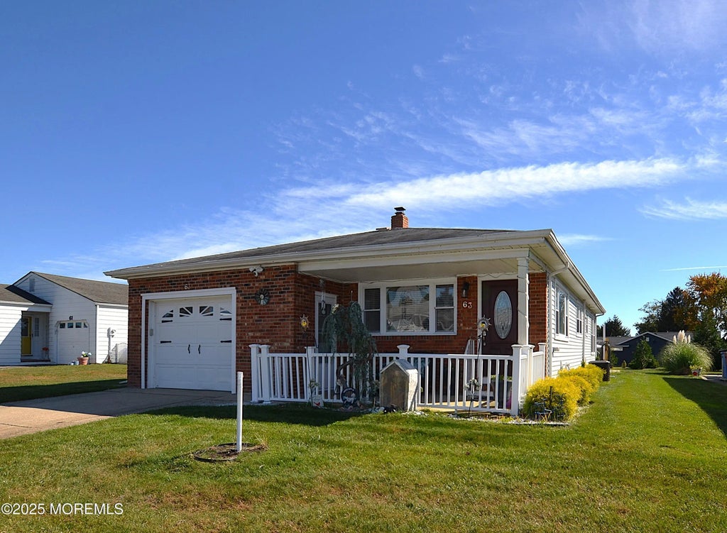 63 Puerto Vallarta Street, Toms River