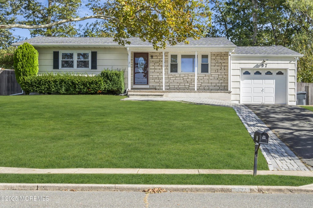 97 Curtis Place, Toms River