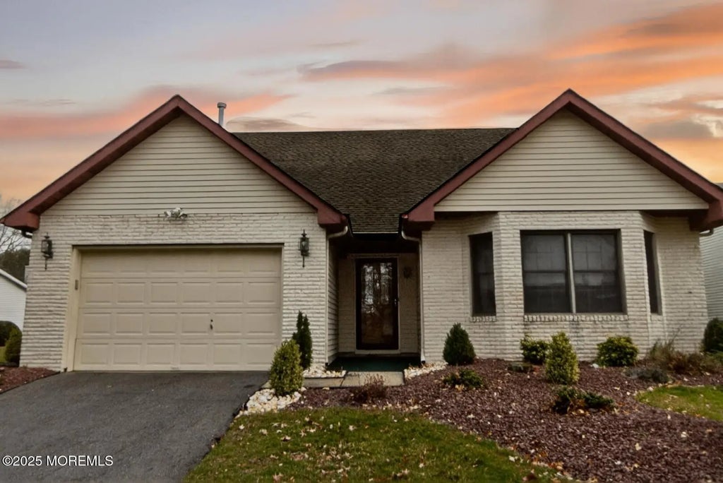 48 Coventry Terrace, Marlboro