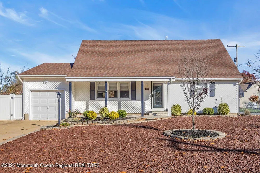 1300 Parkview Boulevard, Toms River