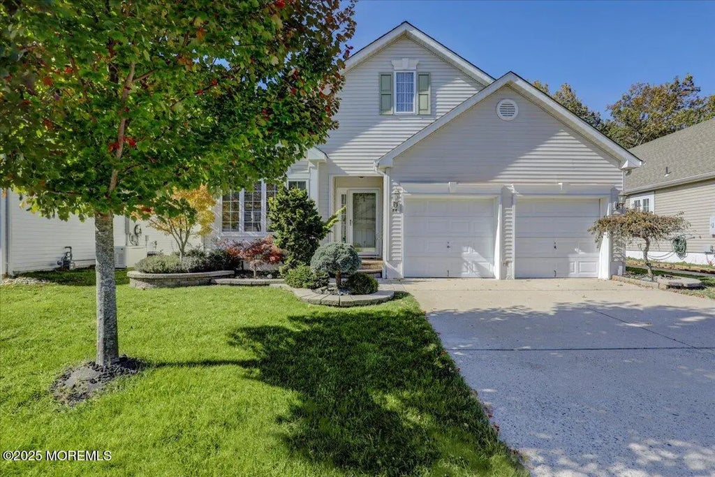 54 Merion Lane, Jackson