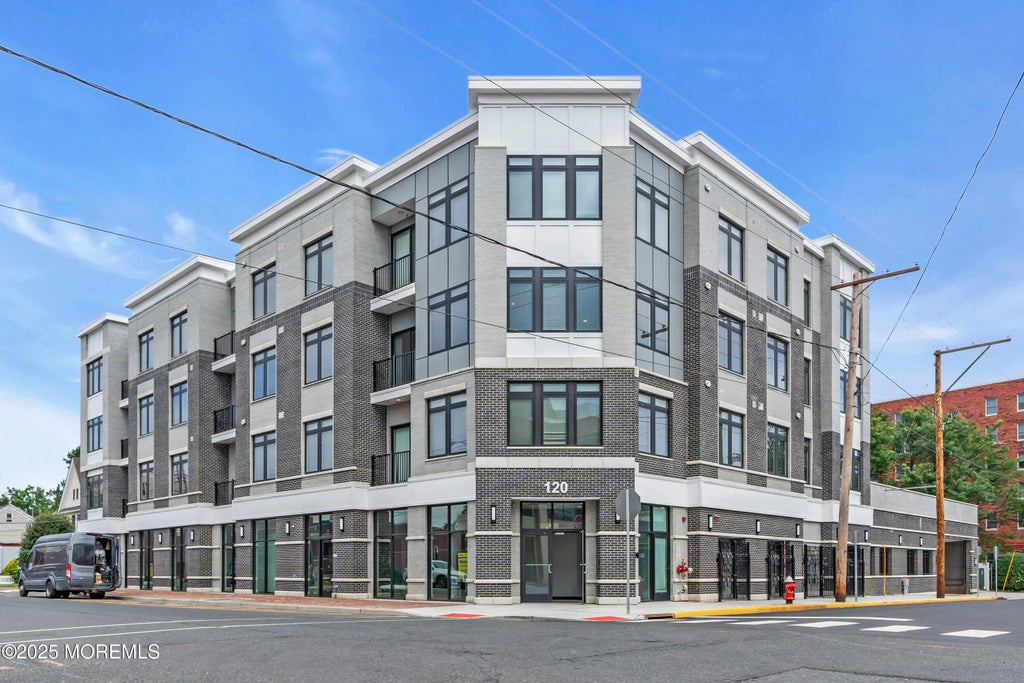 120 Monmouth Street Dahlia-106, Red Bank