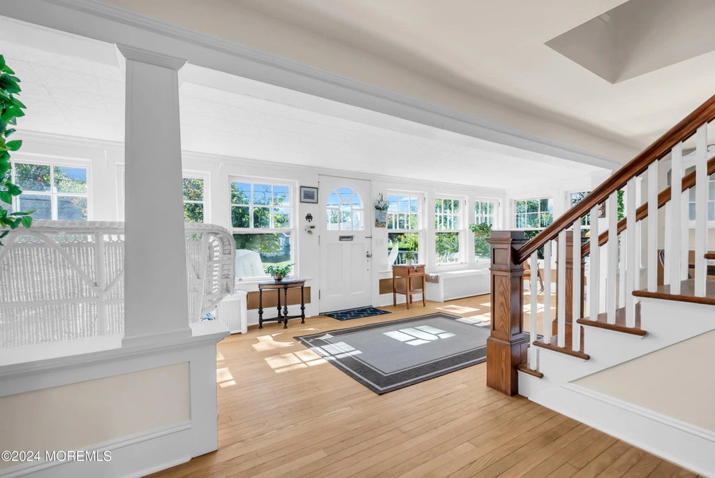 424 Burlington Avenue, Bradley Beach