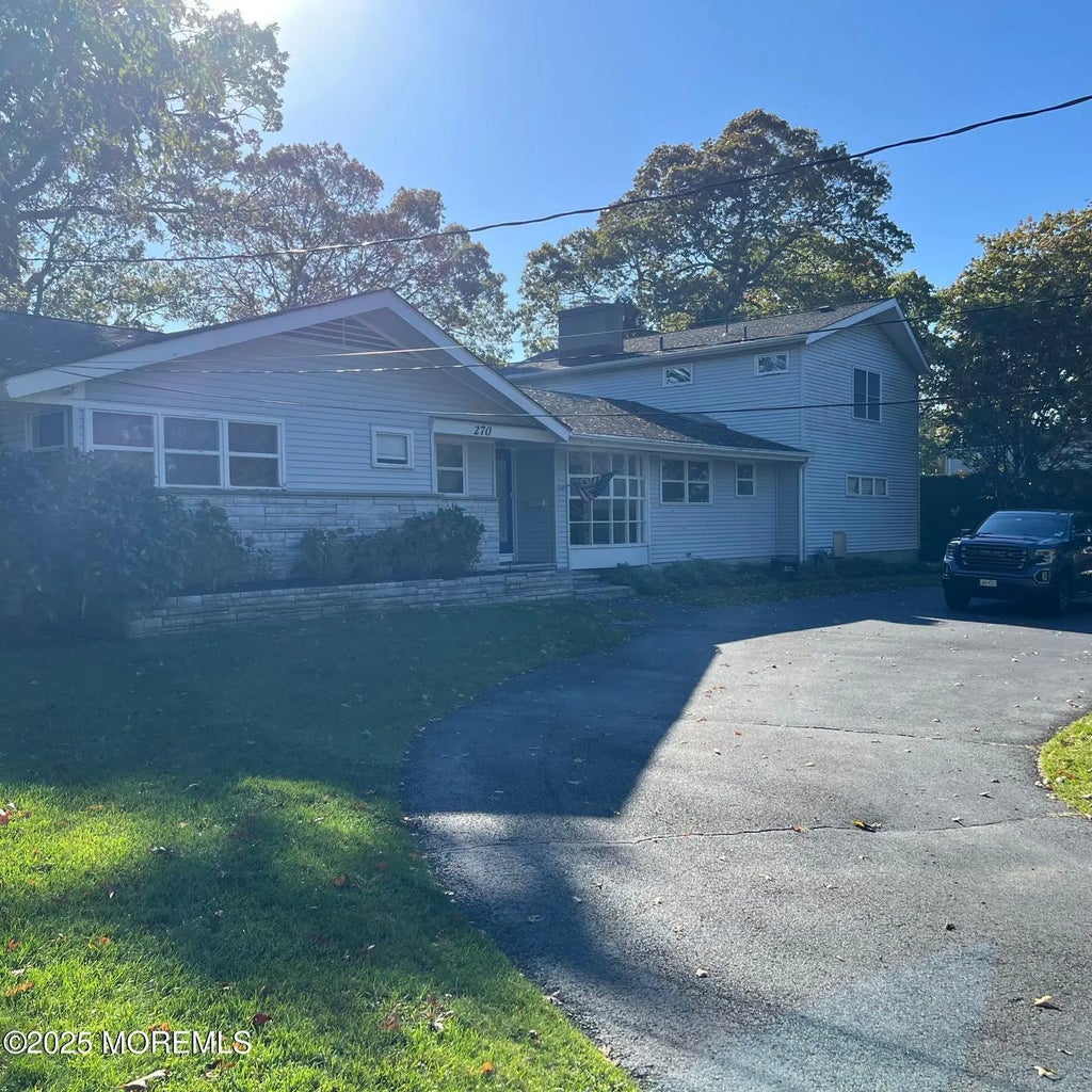 270 Jerome Avenue, Oakhurst