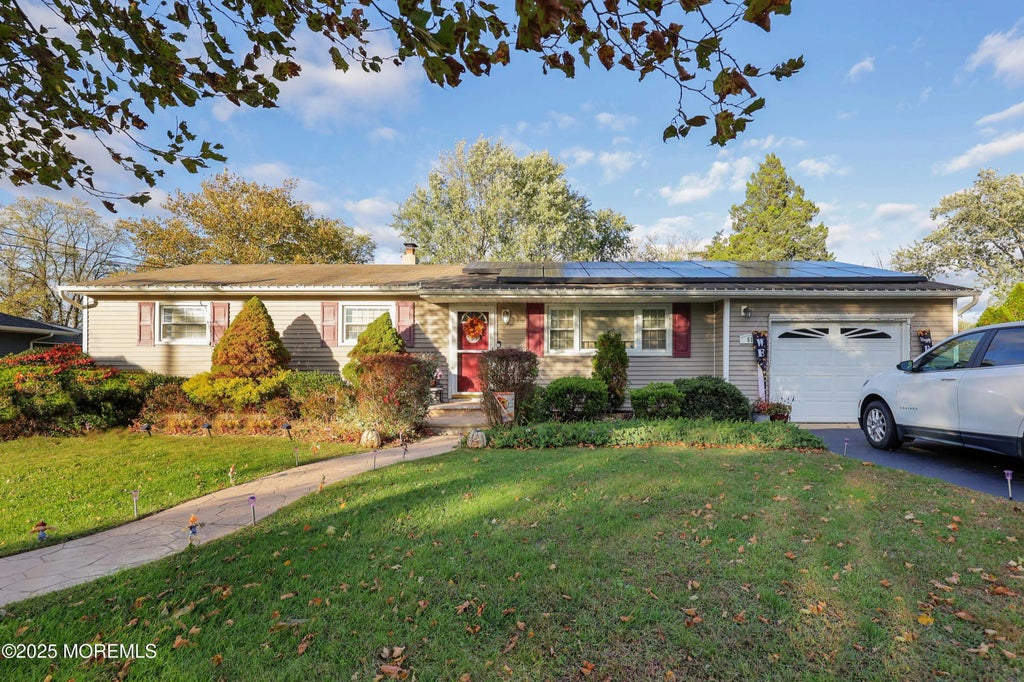 51 Alan Terrace, Howell