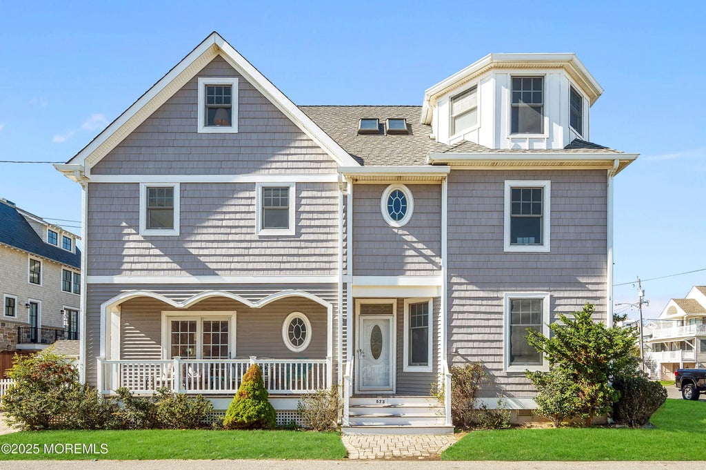 573 Perch Avenue, Manasquan