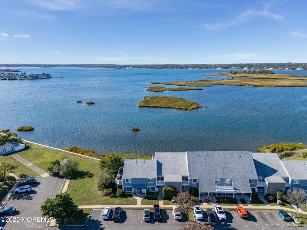 100 Seaview Avenue 3b, Monmouth Beach