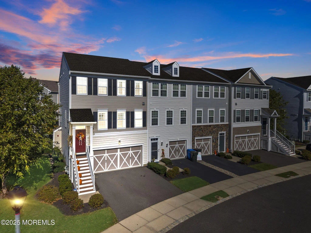 119 Beacon Lane 404, Eatontown