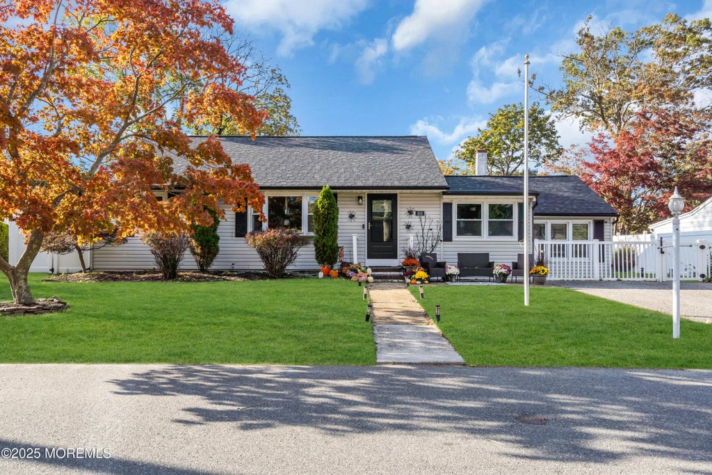 616 Cable Avenue, Beachwood