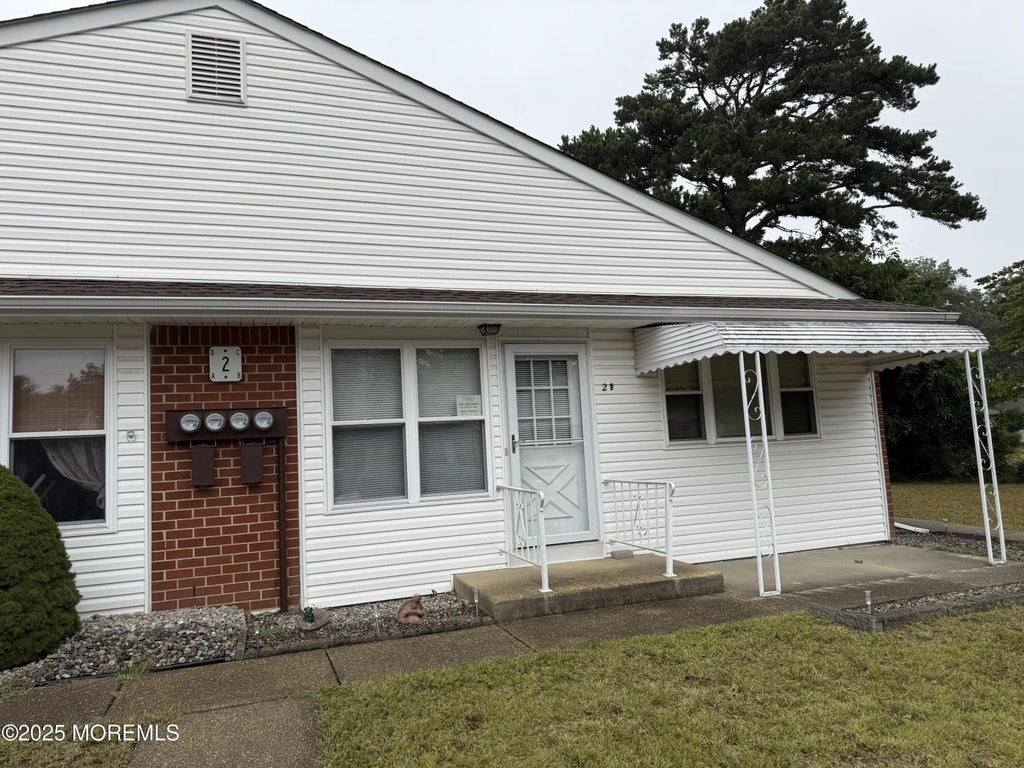 2 Verbena Court B, Whiting