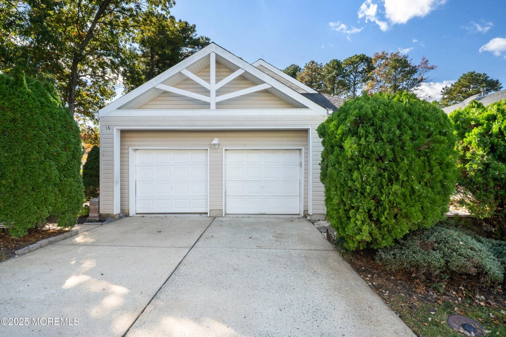 16 Newport Road, Stafford