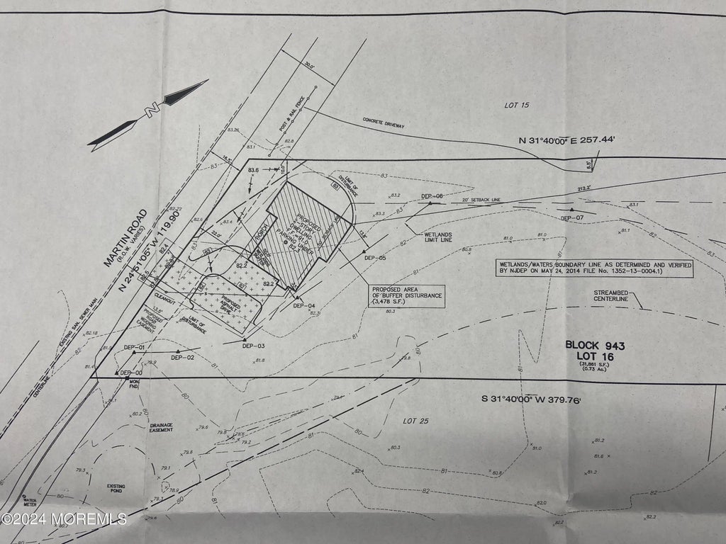 1640 Martin Road, Wall