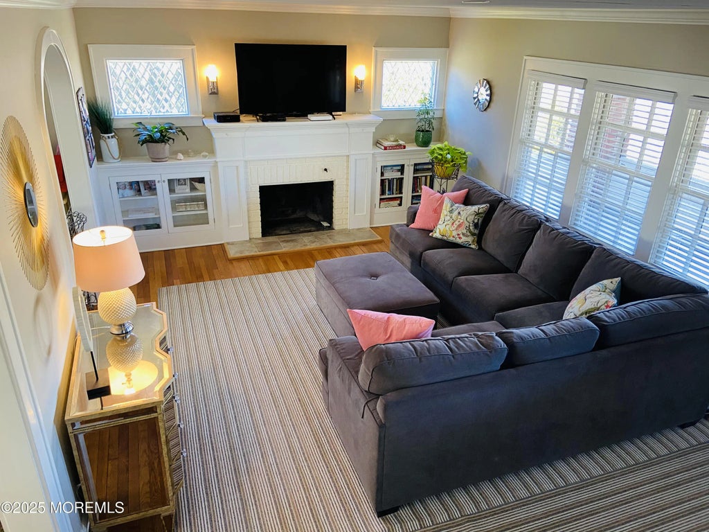 423 Church Street, Spring Lake