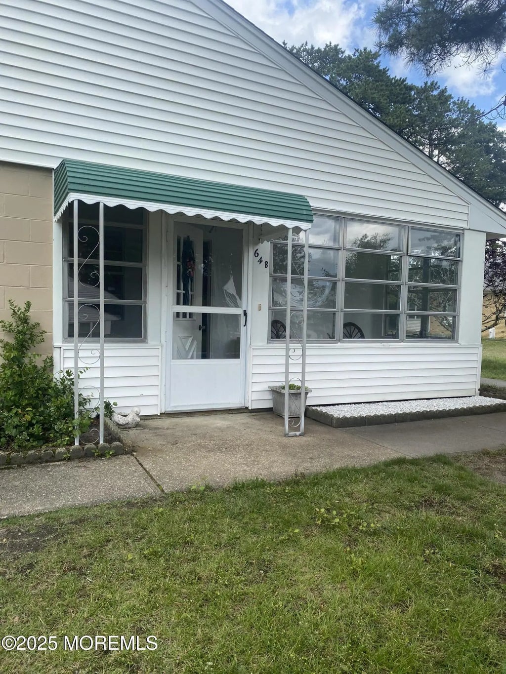 64 B Kennedy Drive, Manchester