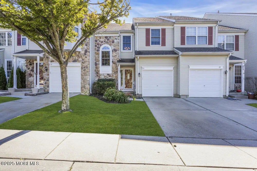 26 Andover Court, Bordentown