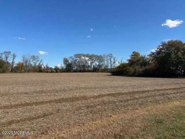 168 Burlington Path Road, Cream Ridge