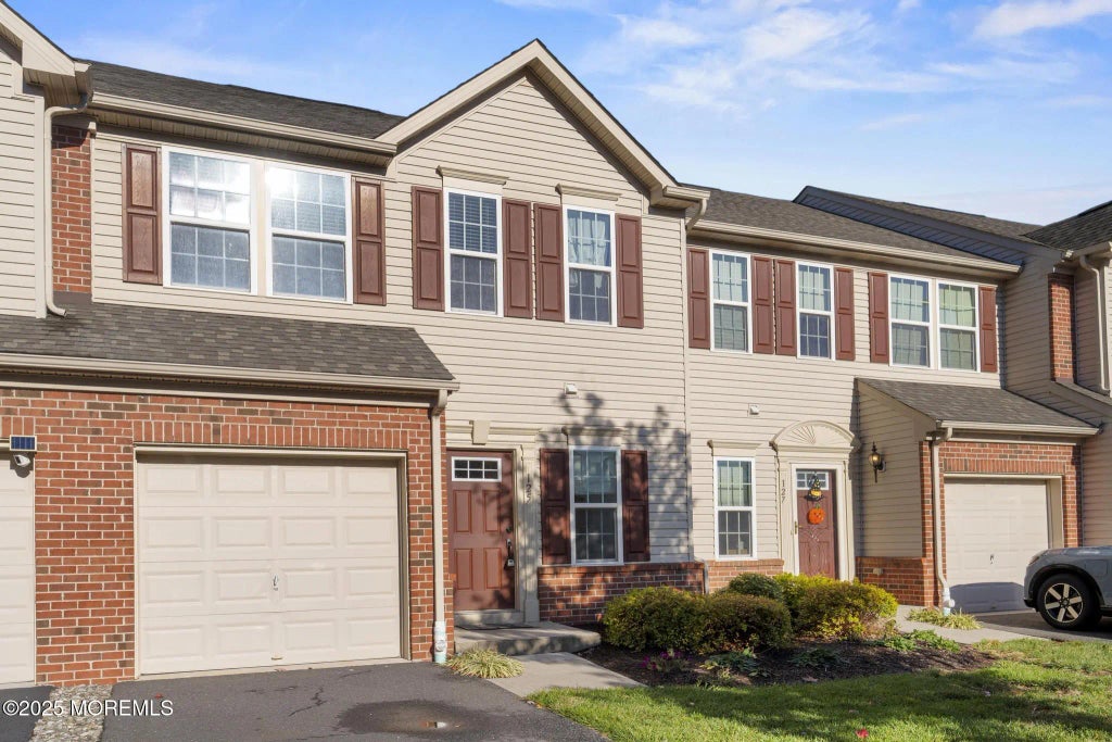 125 Sundance Drive, Hamilton