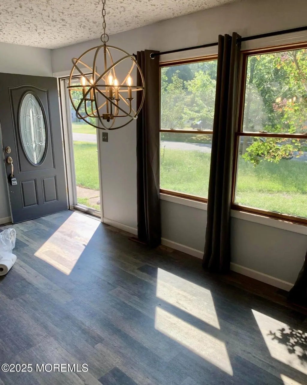 10 Oakwood Drive, Howell