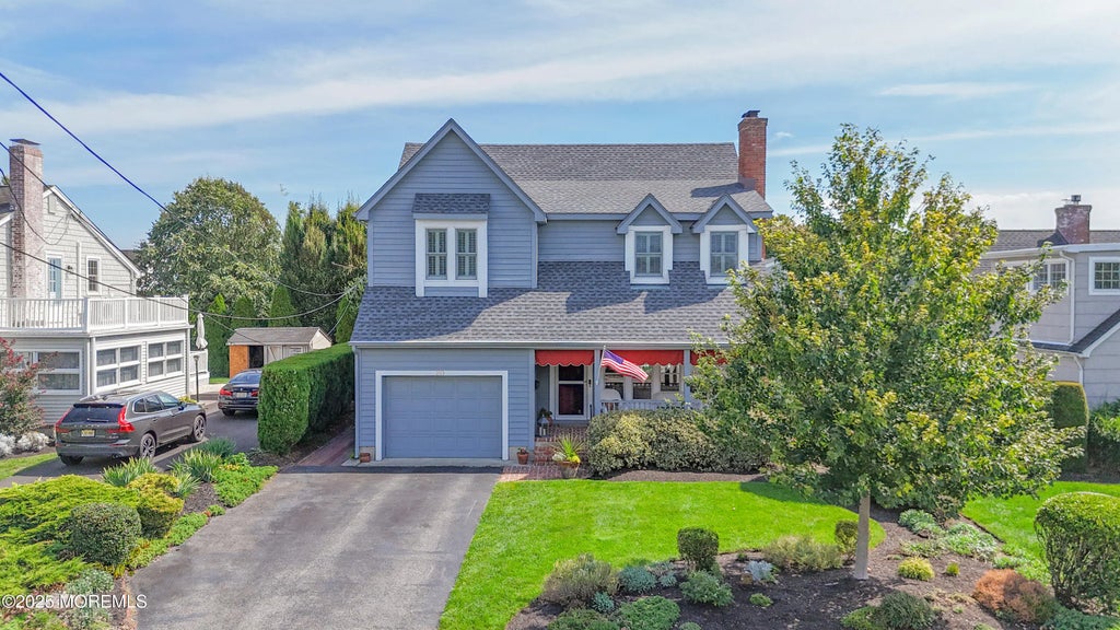 20 Old Squan Road, Manasquan