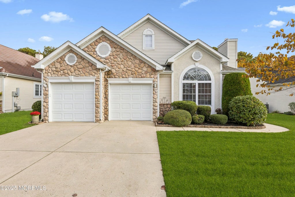 5 Longport Court, Waretown