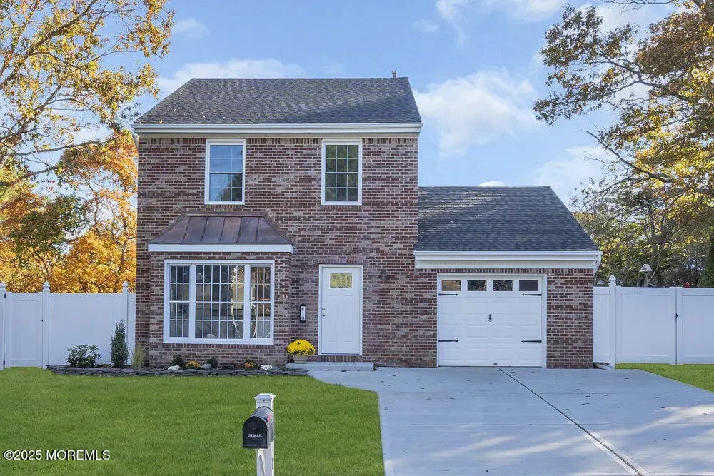 10 Buxton Court, Barnegat