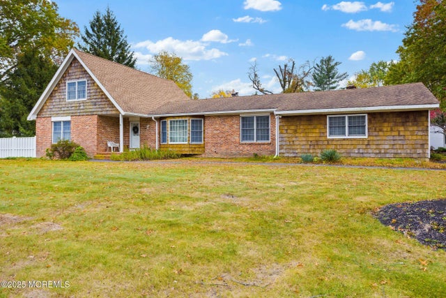 1 Hawk Drive, Princeton Junction