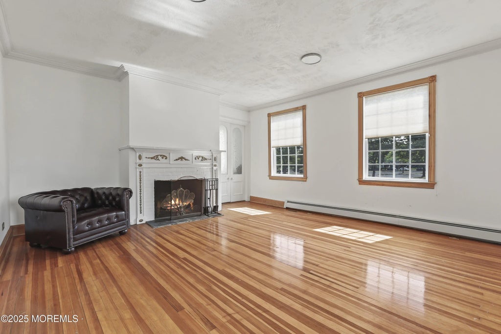 630 Broad Street C, Shrewsbury Boro