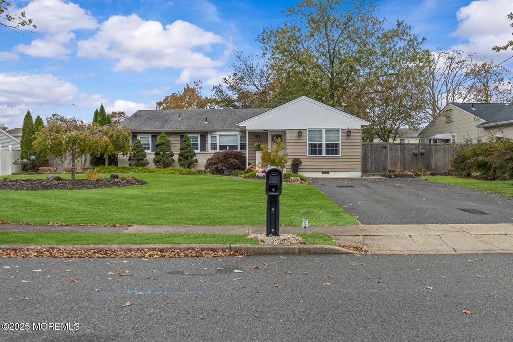 92 Blossom Drive, Toms River