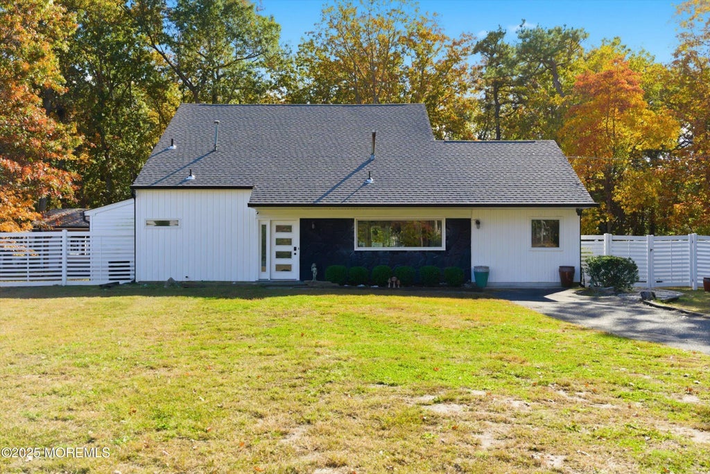 409 Aldrich Road, Howell