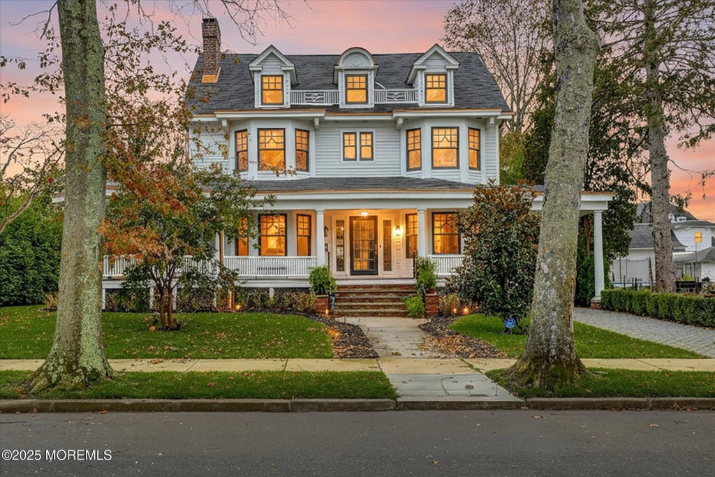 222 Cedar Avenue, Allenhurst