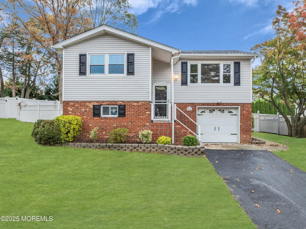531 Princess Court, Toms River