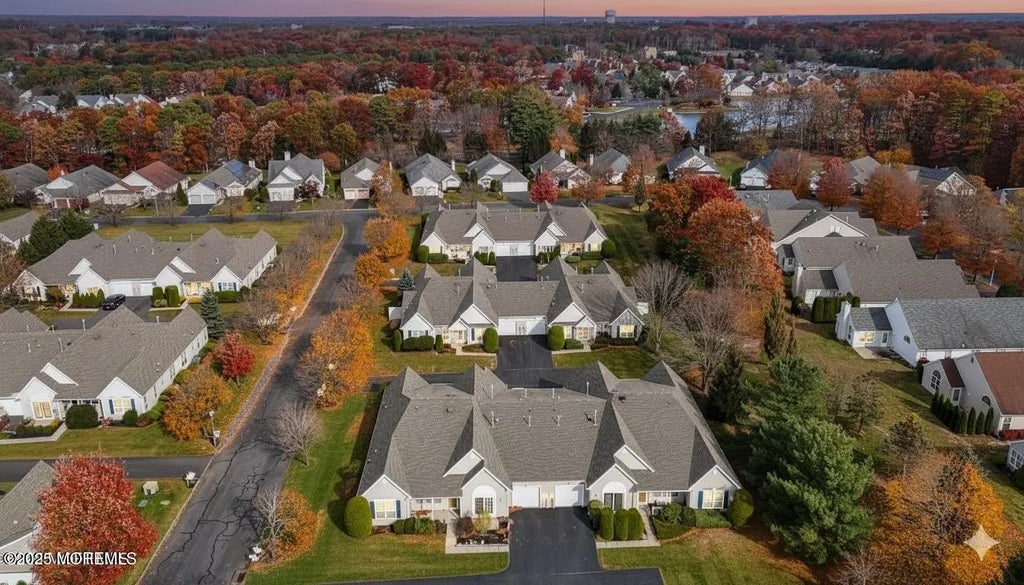 45 Deer Chase Lane, Lakewood