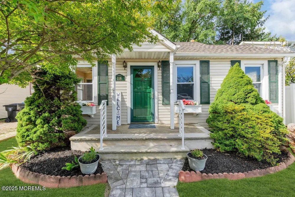 118 Jersey Avenue, Middletown