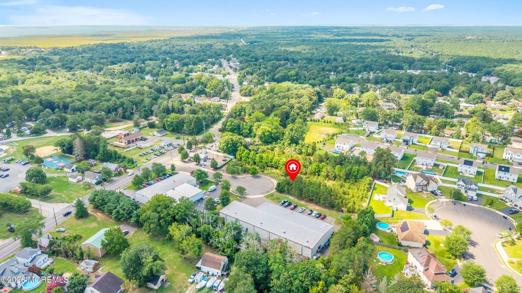 696 Route 9 S, Little Egg Harbor