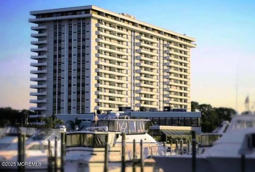 1 Channel Drive 813, Monmouth Beach