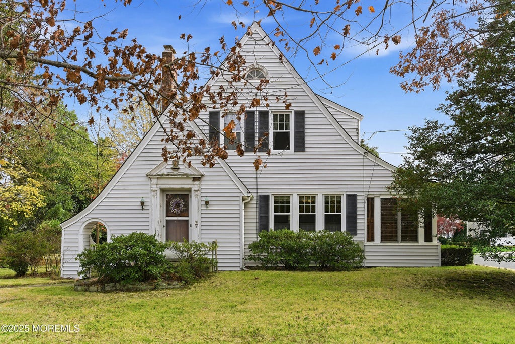 806 Riverview Drive, Brielle