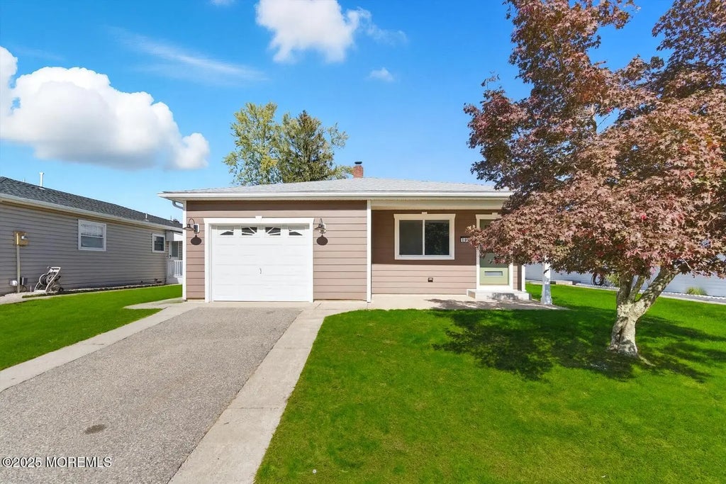 295 Port Royal Drive, Toms River