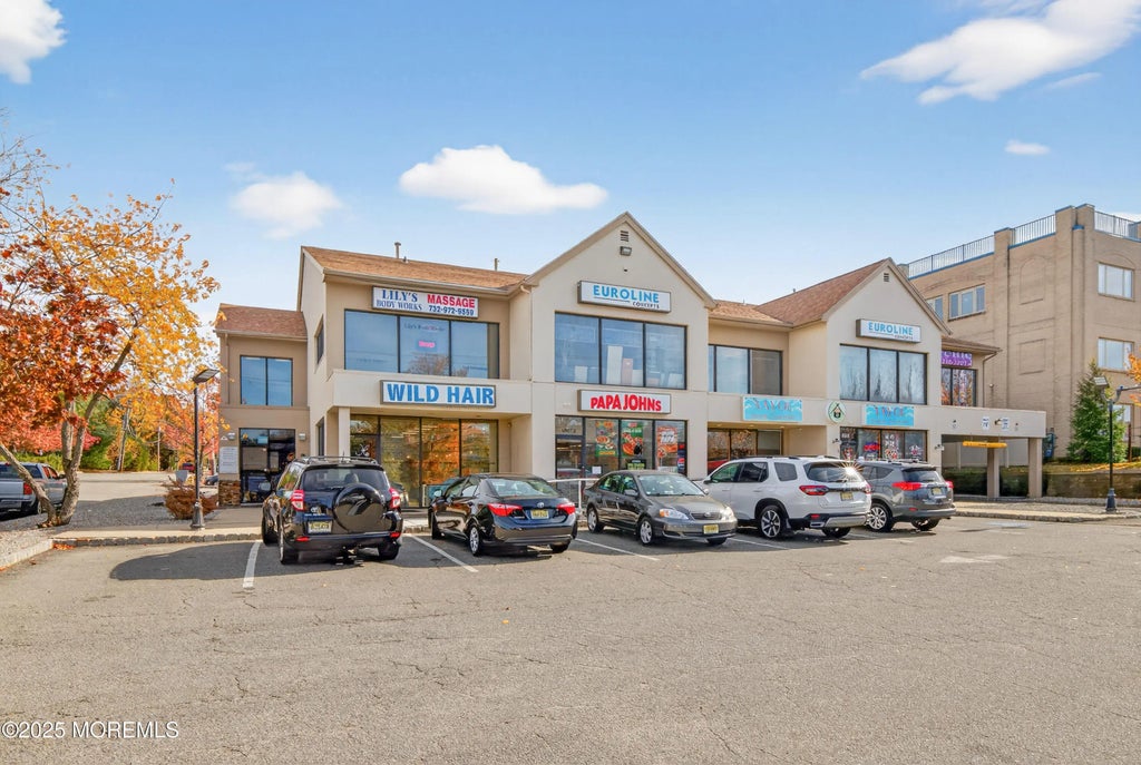 172 Route 9 E, Englishtown