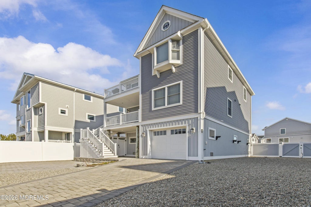 447 N Highway 35, Mantoloking