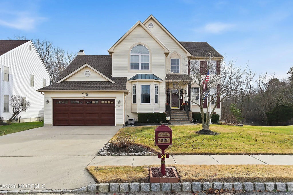 24 Gristmill Road, Howell