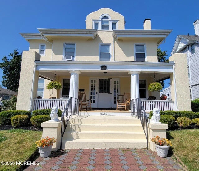 315 Allen Avenue, Allenhurst