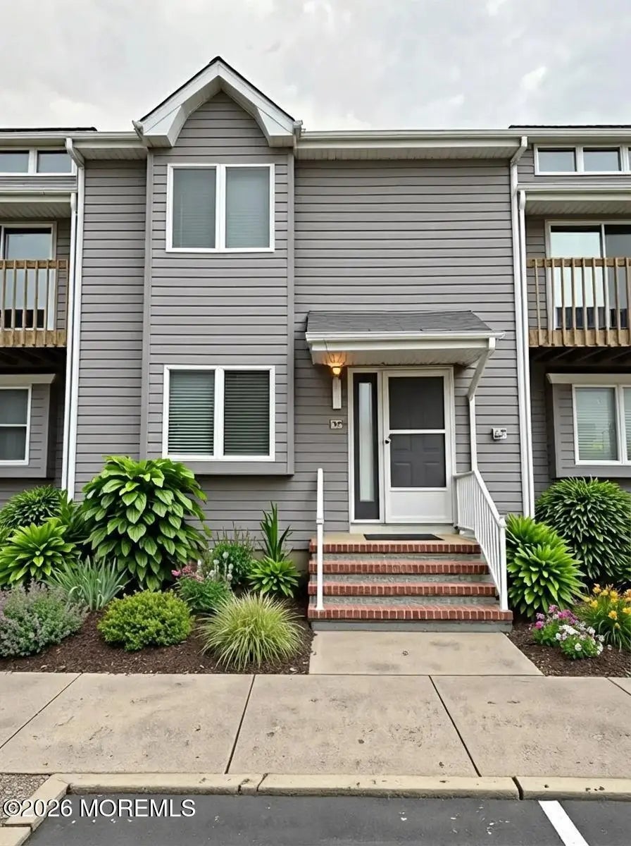 661 Ellicott Avenue 103, Toms River