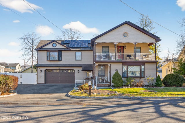 215 Fischer Boulevard, Toms River