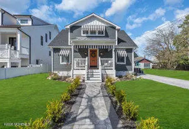 111 Sanborn Avenue, Point Pleasant Beach