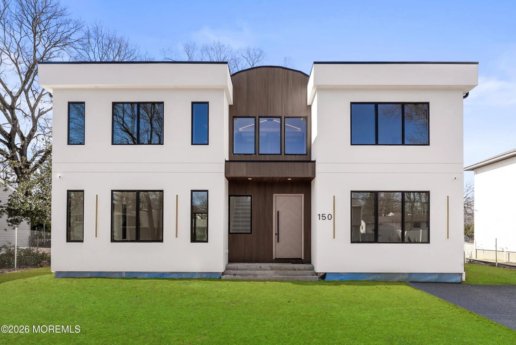 150 Ampere Avenue, Oakhurst