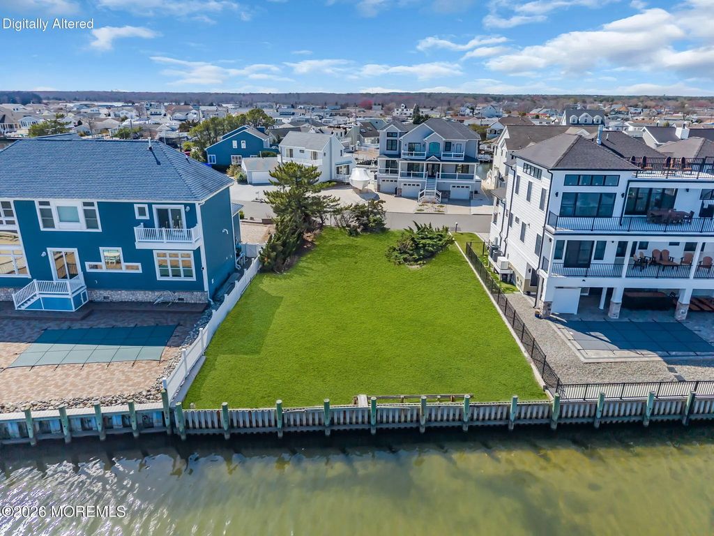 125 Clifton Road, Barnegat
