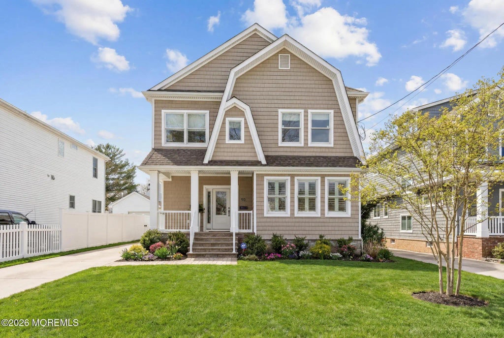 90 Washington Street, Rumson