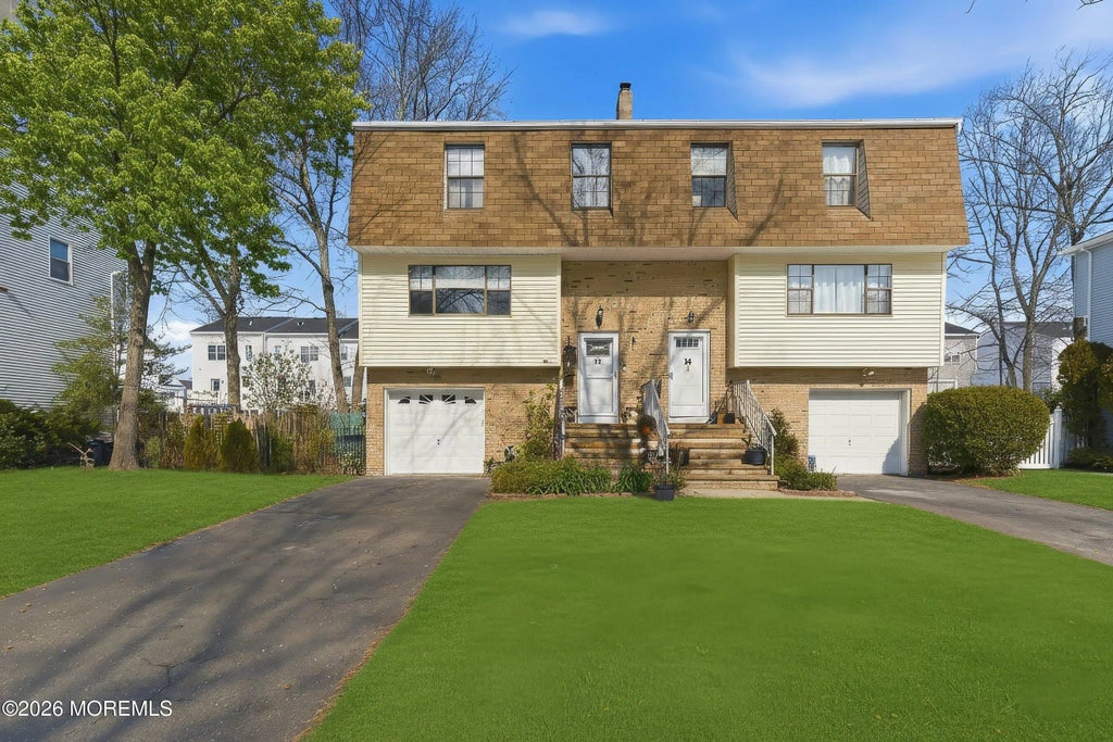 12 Dortmunder Drive, Manalapan